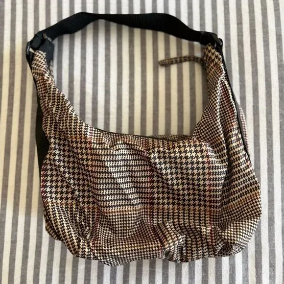 Lauren Ralph Lauren Houndstooth Shoulder Bag - Picture 2 of 5